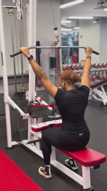 Black Seamless Women's Activewear Top